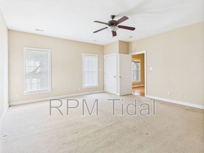 Building Photo - 4905 Burnley Dr