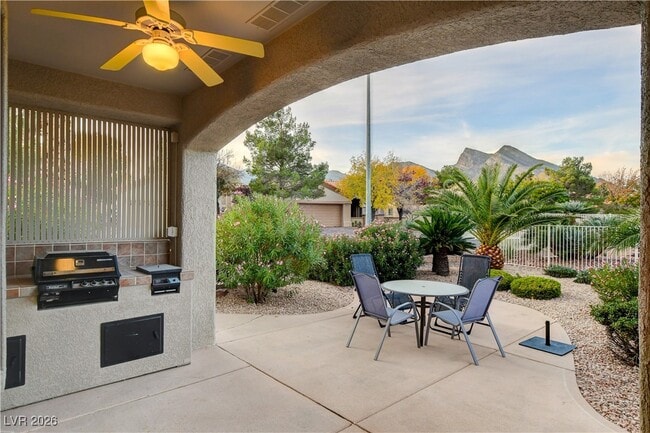 Building Photo - 10820 Dover Creek Ave