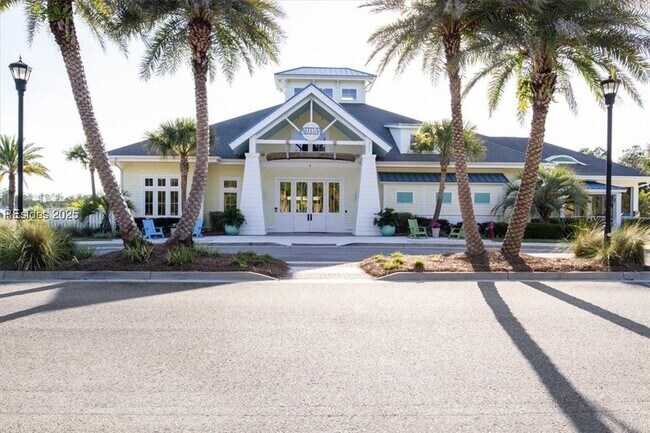 Building Photo - 652 Ocean Hammock Lp