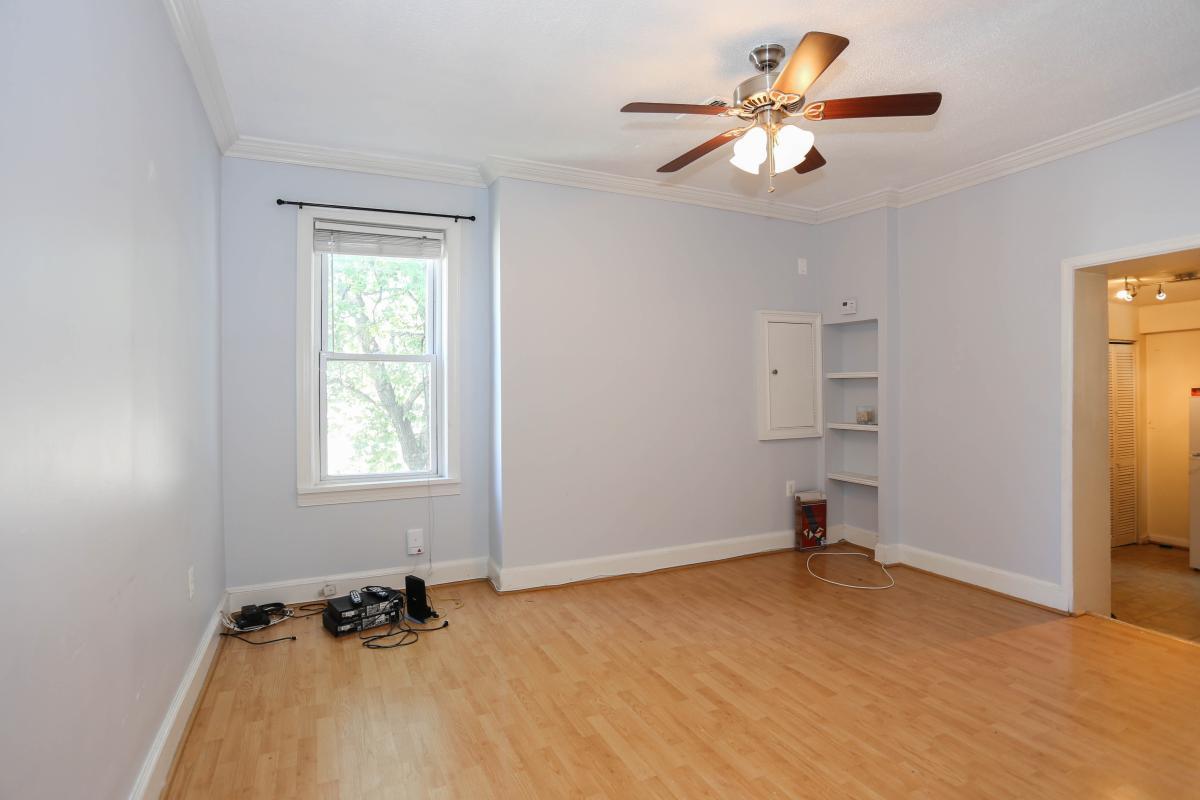 Building Photo - 1555 4th St NW