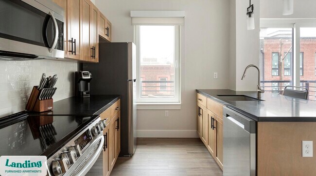 Building Photo - 1999 E Boston St