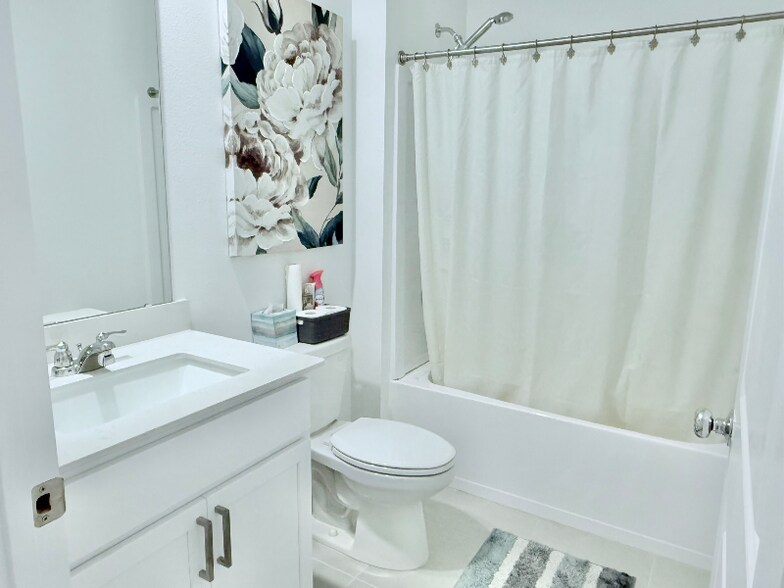 Building Photo - 3515 Kimbrough Dr