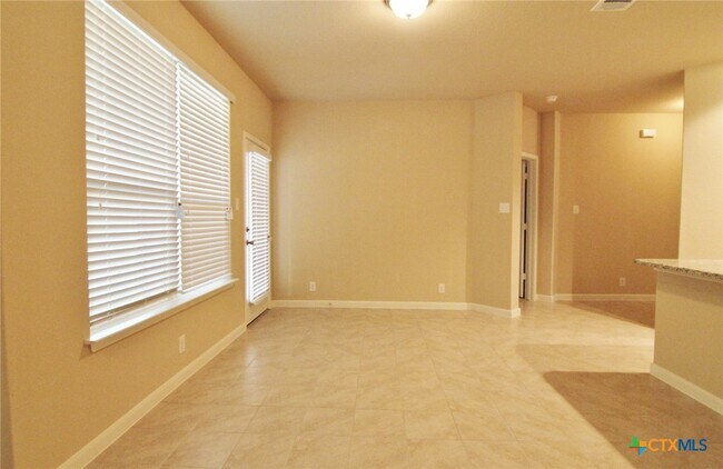 Building Photo - 1330 Ace Ranch St
