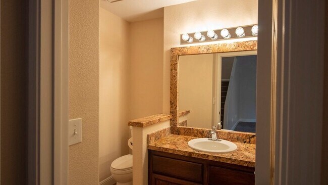 Building Photo - 9309 Scenic Mountain Ln