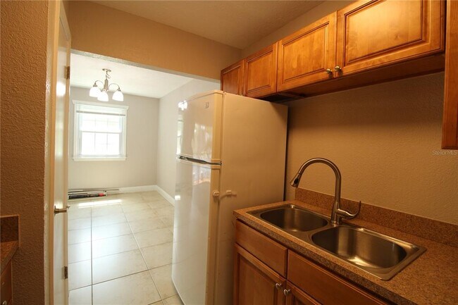 Building Photo - 13731 Juniper Blossom Dr