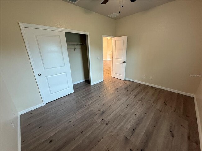 Building Photo - 3771 S San Mateo Dr