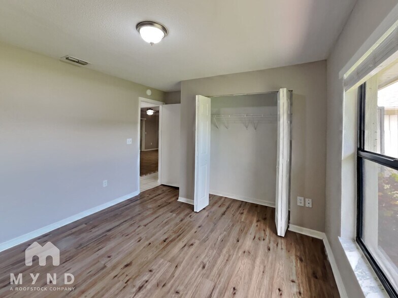 Building Photo - 530 Delido Way
