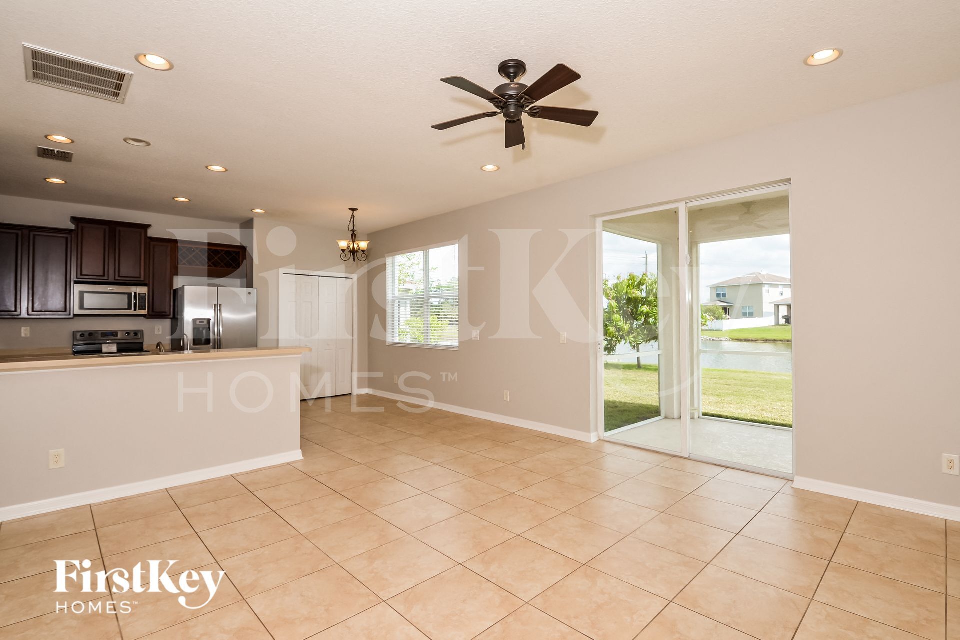 Building Photo - 10205 38th Ct E