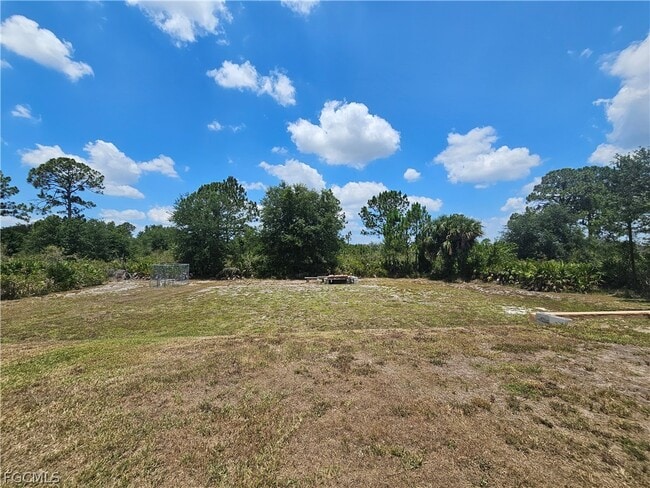 Building Photo - 809 Lincoln Ave