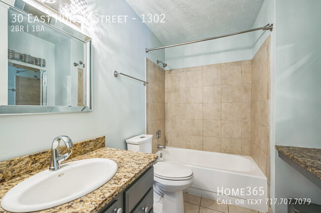 Building Photo - Modern 2-Bed, 1-Bath Condo in the Heart of...