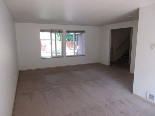 Building Photo - Large Three Bedroom Home, Landscaping Prov...