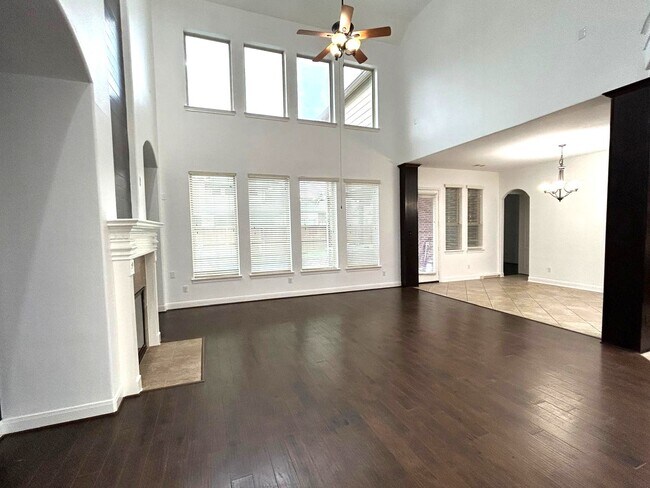 Building Photo - 17423 Hanoverian Dr