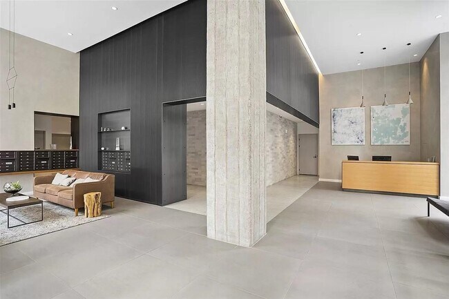 Building Photo - 10 Provost St