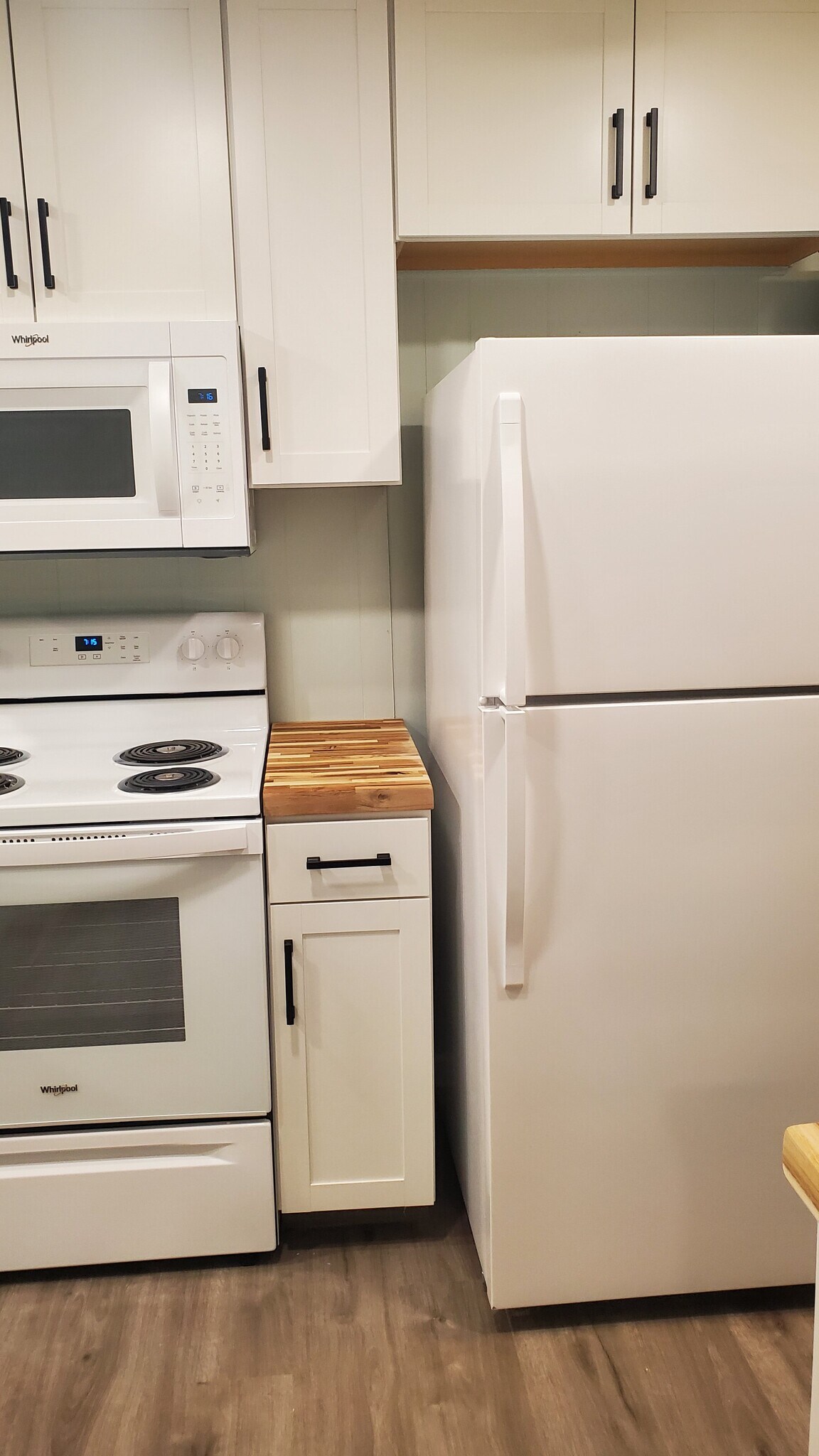 Building Photo - 2412 Jacqueline Cir