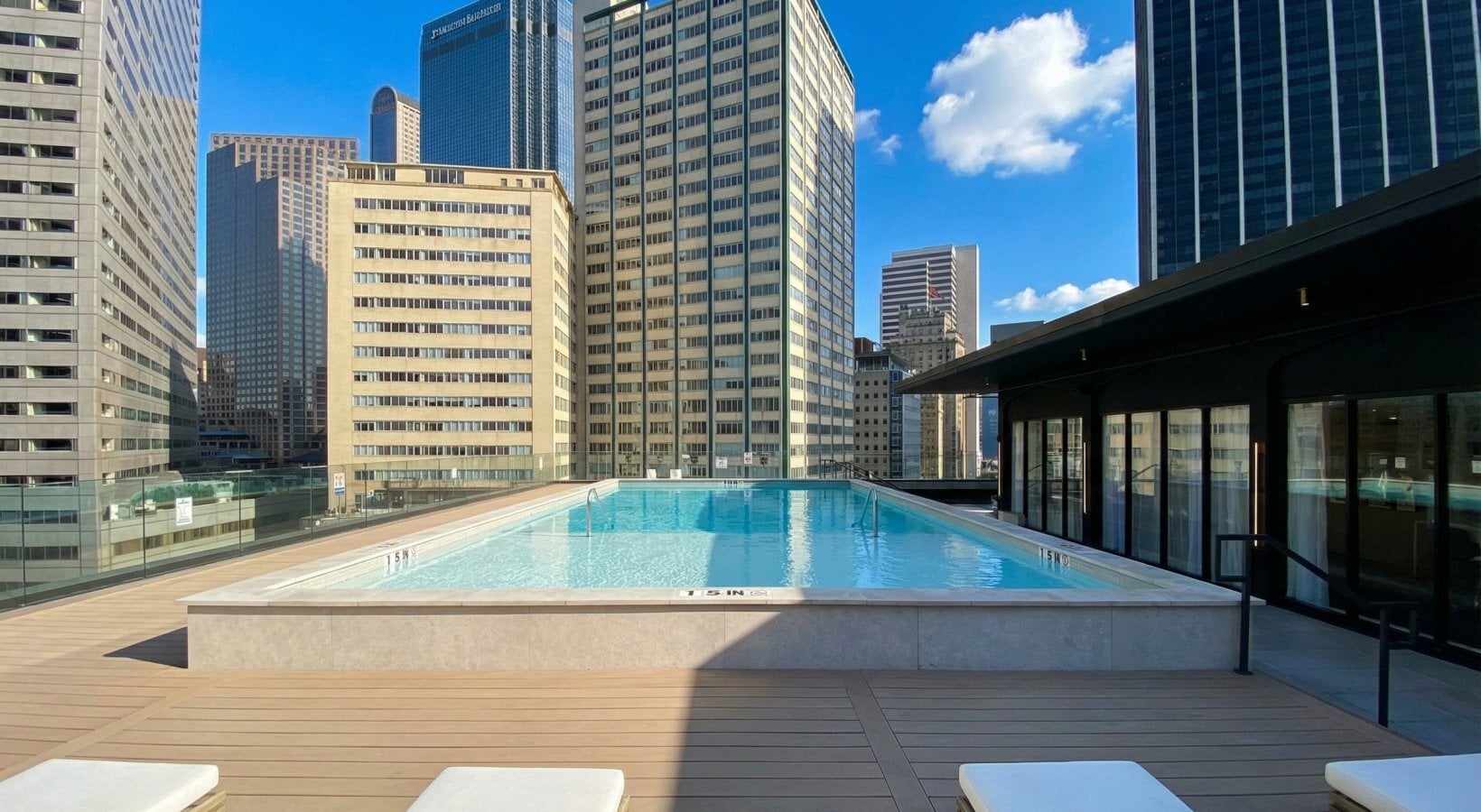 Building Photo - 411 N Akard St