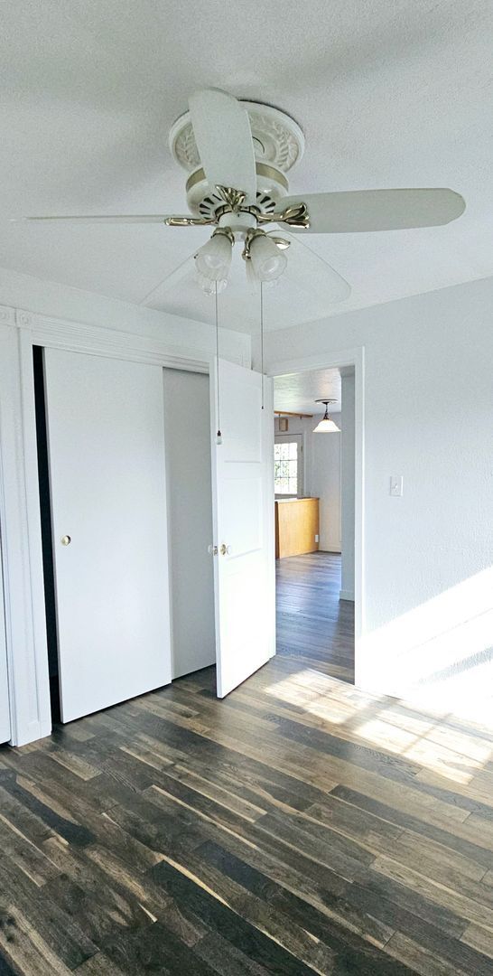 Building Photo - Mullen St. 3 bed/1bath North End with loft