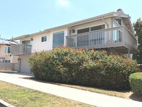 Building Photo - ***Beautiful Oceanfront 3 bed, 2 bath, 2,076 sqft House in Carlsbad Village - Available 07/01***O...