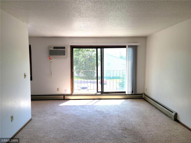 Building Photo - 415 S Wasson Ln