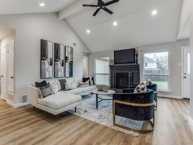 Building Photo - 8106 Meadowlark Ln
