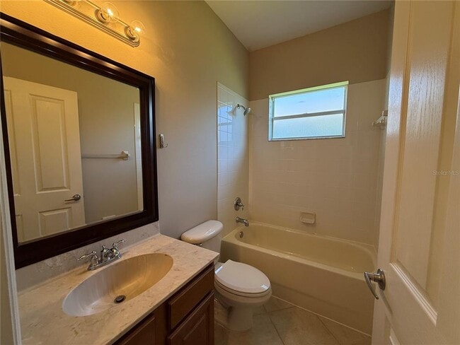 Building Photo - 1754 Fircrest Ct