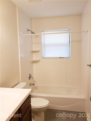 Building Photo - 1812 The Plaza