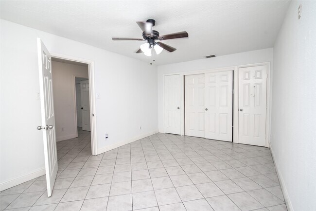 Building Photo - 7237 Cook Rd