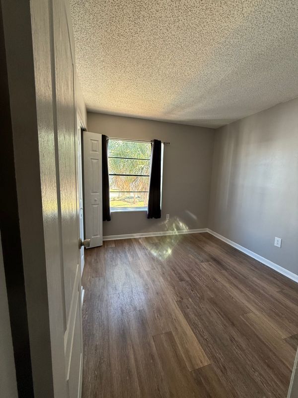 Building Photo - 3623 Atrium Dr