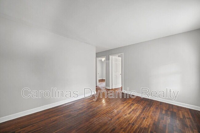 Building Photo - 2621 Druid Hls Wy