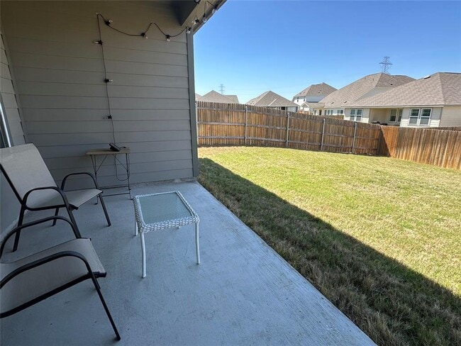 Building Photo - 19320 Forman Dr