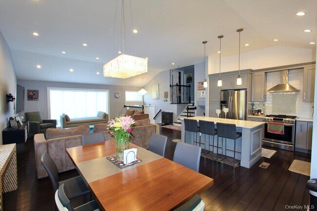 Building Photo - 83 Executive Dr