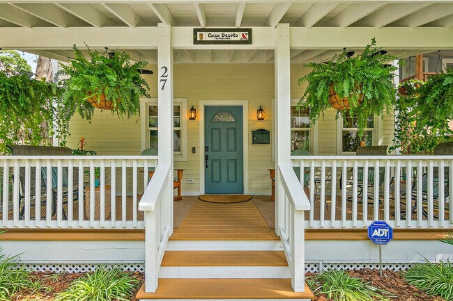 Building Photo - 27 Desoto Pl