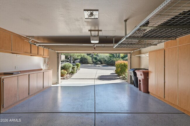 Building Photo - 25555 N Windy Walk Dr