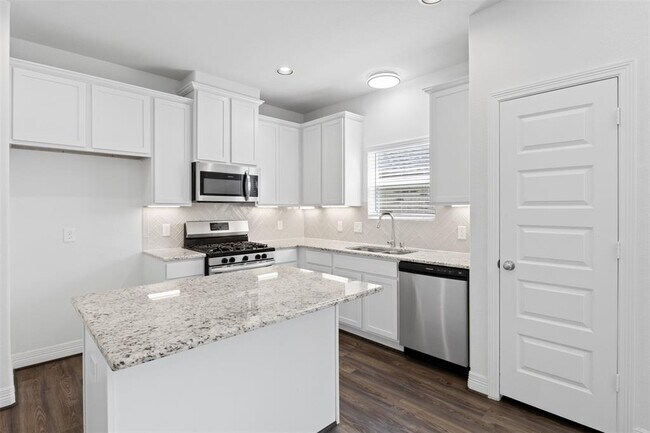 Building Photo - 3307 Avary River Ln