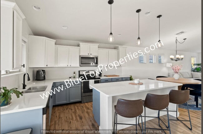 Building Photo - 8633 N Continental Links Dr