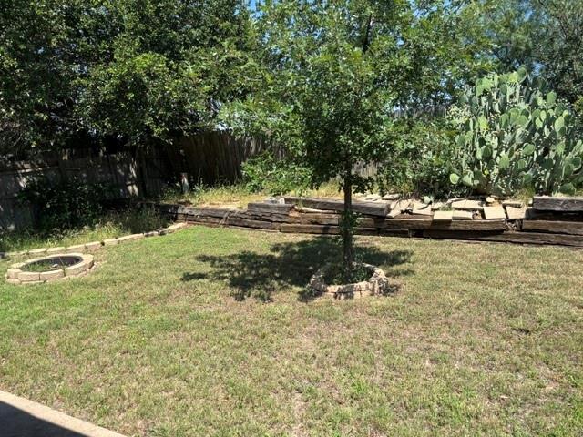 Building Photo - 517 Meadowcrest Dr