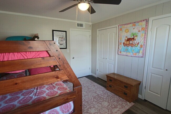 Building Photo - 419 S 100 E