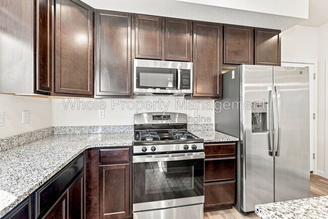 Building Photo - 871 E 98th Ave