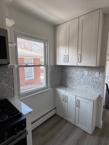 Building Photo - 15704 17th Rd