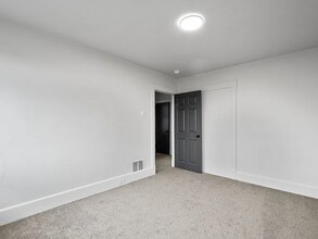 Building Photo - Pet Friendly
Decorative Fireplace