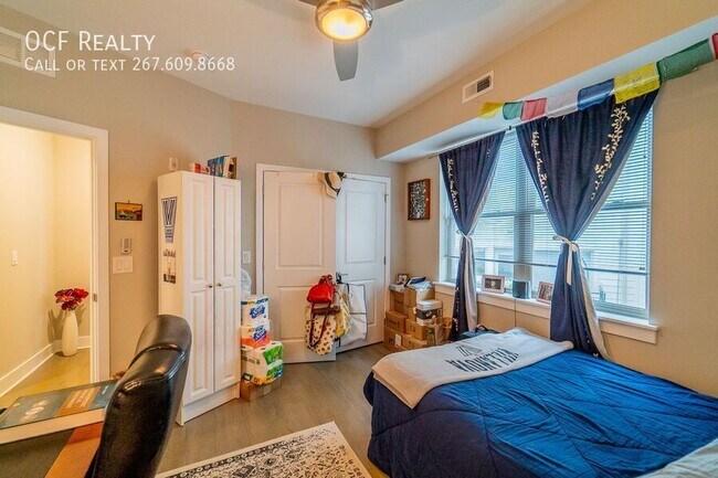 Building Photo - 1607 Catharine St