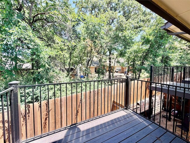 Building Photo - 1251 Dallas Dr