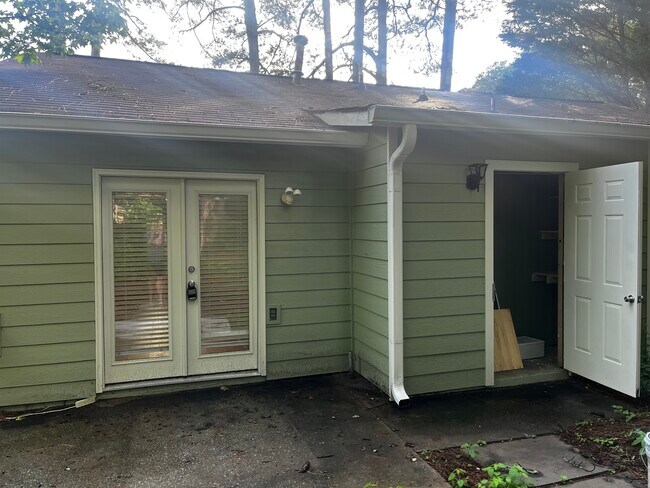 Back - 3457 Highland Pine Way