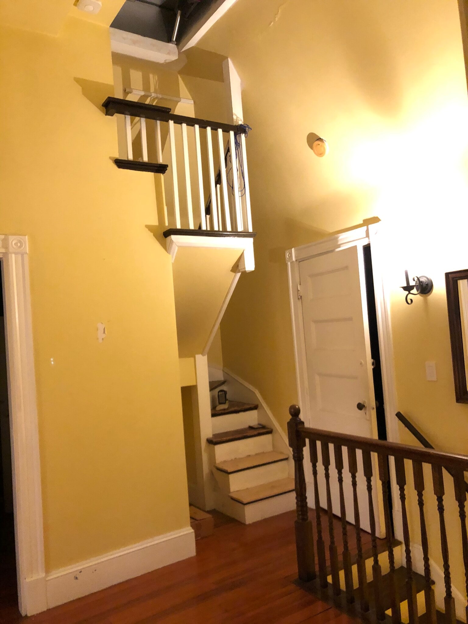 Foyer + Door to Entry Closet - 40 Walpole St
