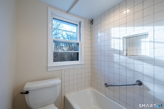 Building Photo - 1 Long Wall Rd