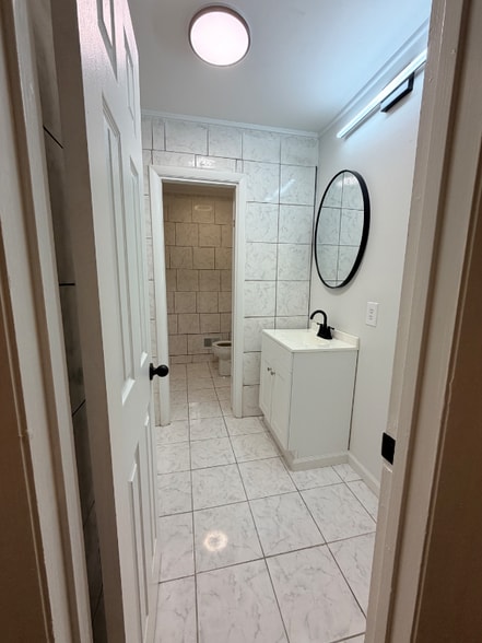 Building Photo - 5021 Jessup St