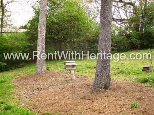 Building Photo - GORGEOUS HOME IN POPULAR HIGHLANDS AT CREEKSIDE GOLF / SWIM / TENNIS COMMUNITY