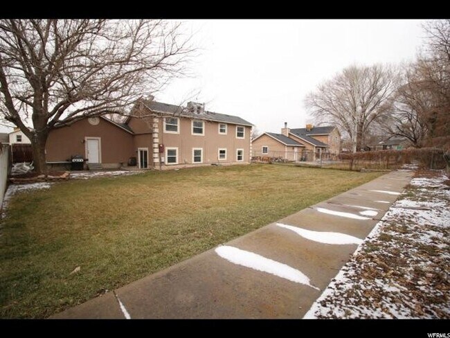 Building Photo - 4 br, 3 bath House - 1179 W 8830 S