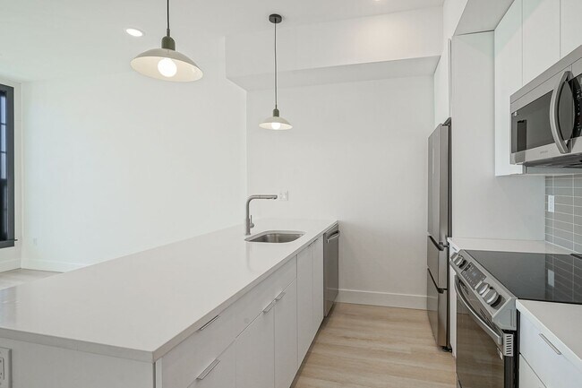 Building Photo - 2654 Coral St