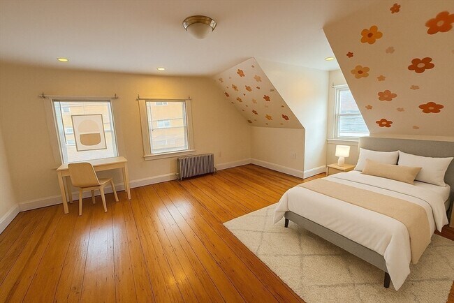 Building Photo - 21 Highland St