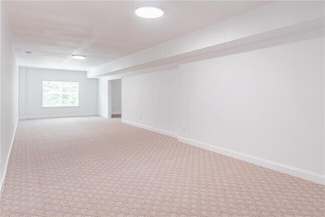 Building Photo - 764 Morganton Dr